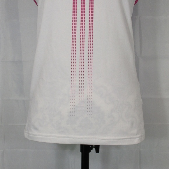 ADIDAS Excersize Top Size Medium - Picture 3 of 8
